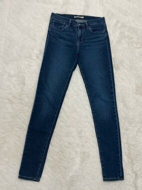 💜 Levi Strauss & Co - 720 High Rise Super Skinny Jeans